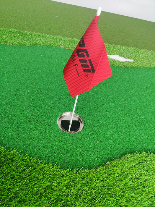 Hilllman PGM Golf Artificial Turf Three Hole Putting Green 1m x 3m